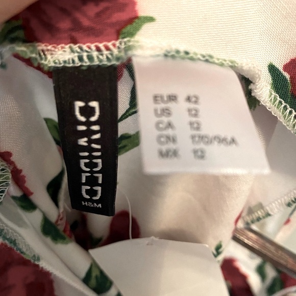 New Roses Romper - Picture 4 of 4